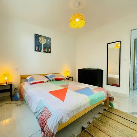 Ferienhaus Jacuzzi Prive 500m De La