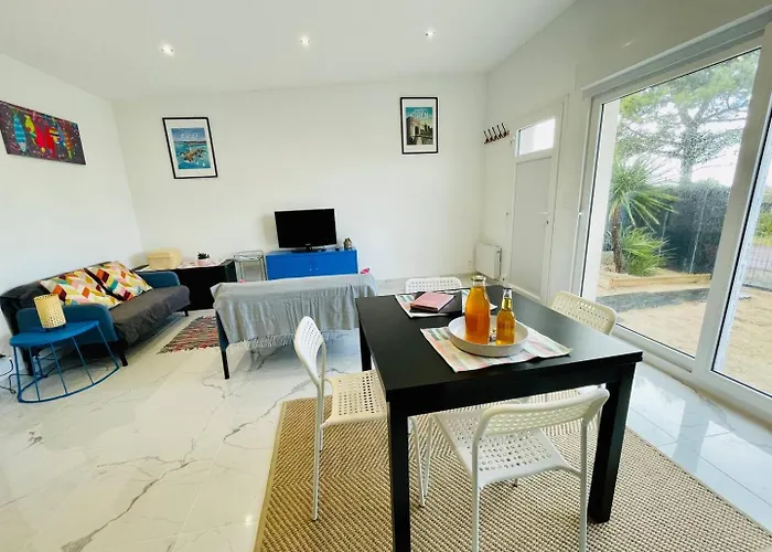 Jacuzzi Privé 500m De La Hébergement de vacances