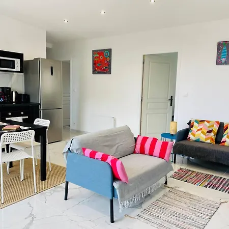 Casa de Férias Jacuzzi Prive 500m De La Blainville-sur-Mer