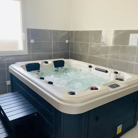 Jacuzzi Prive 500m De La Blainville-sur-Mer