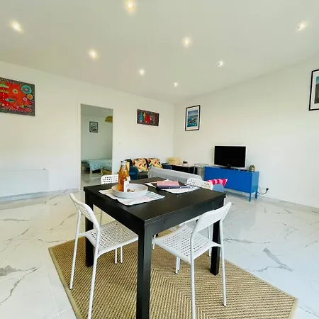 Casa de Férias Jacuzzi Prive 500m De La *