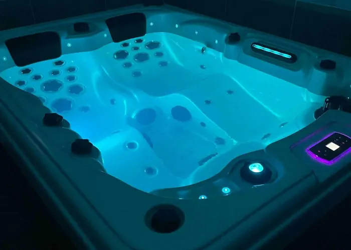 Jacuzzi Prive 500m De La *